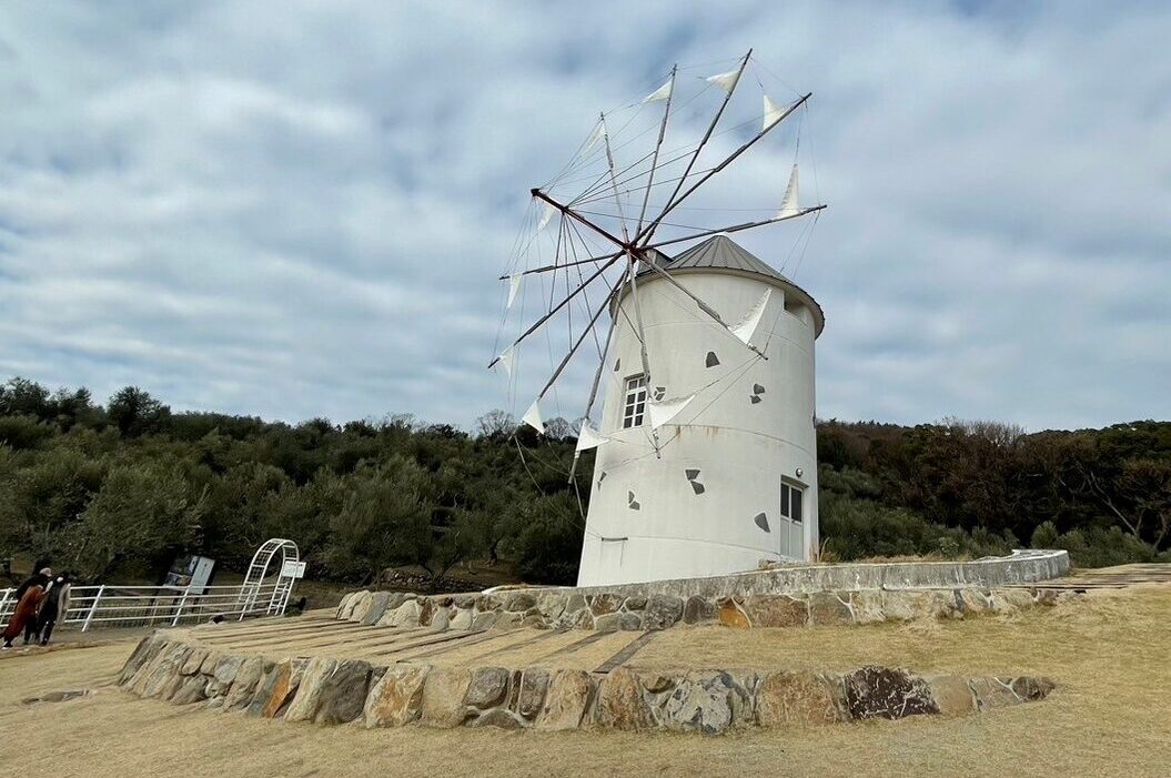 カフェテリアプランで旅行に行きました！小豆島オリーブ公園のギリシャ風車
