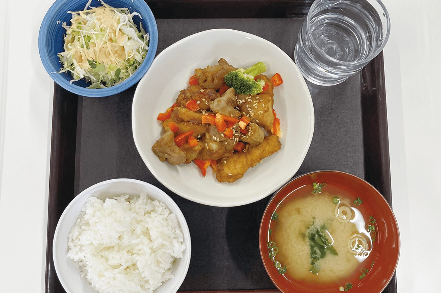定価の半額! 250円くらいで提供♪