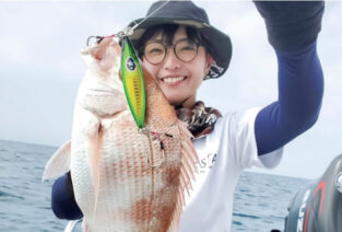 植村ホールディングス